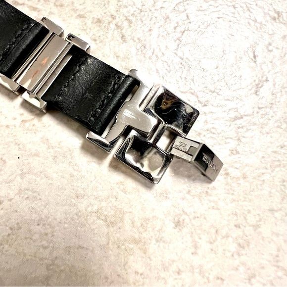 Fossil ES1851 Stainless Steel 50m Water Resistant Woman's Watch Black leather - Picture 9 of 12